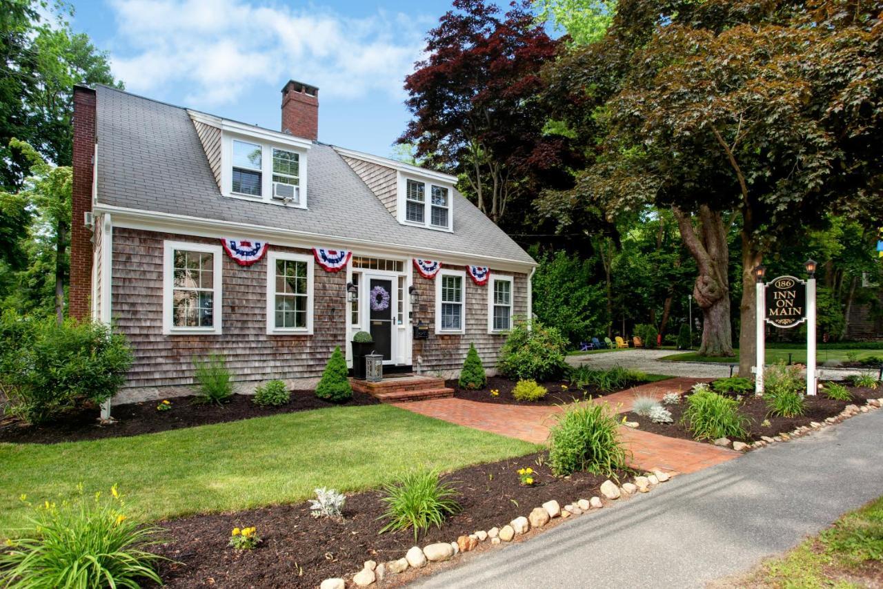 Inn On Main Yarmouth Port Exteriör bild